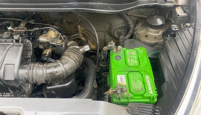 2012 Hyundai Eon ERA +, Petrol, Manual, 98,636 km, Engine View - Left