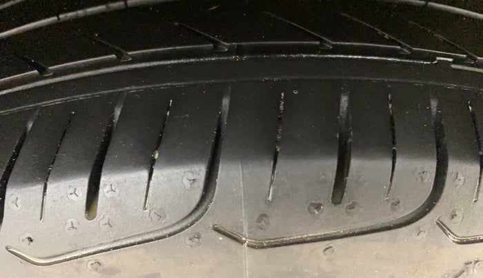 2017 Maruti Baleno ZETA PETROL 1.2, Petrol, Manual, 58,441 km, Left Rear Tyre Tread