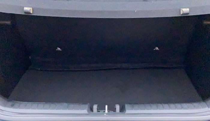 2019 Hyundai VENUE 1.4 CRDI S MT, Diesel, Manual, 3,054 km, Boot Inside View