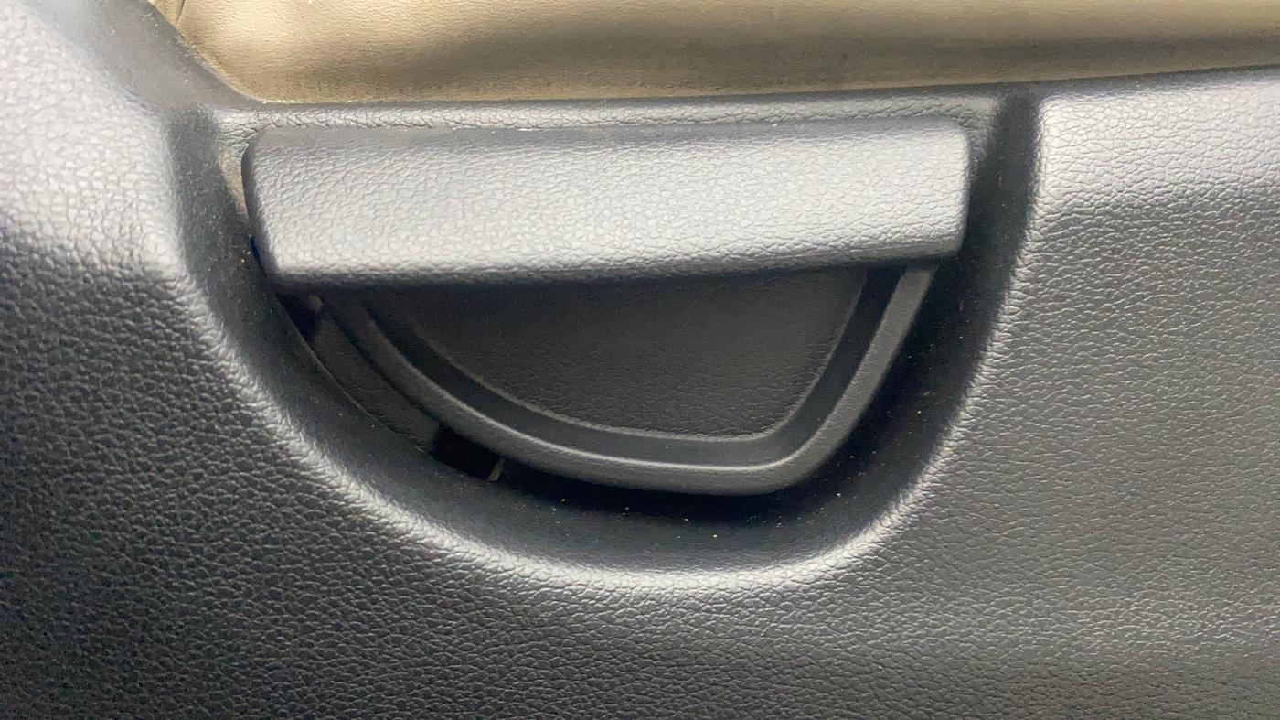 2020 Hyundai NEW SANTRO SPORTZ AMT, Petrol, Automatic, 28,103 km, Driver Side Adjustment Panel