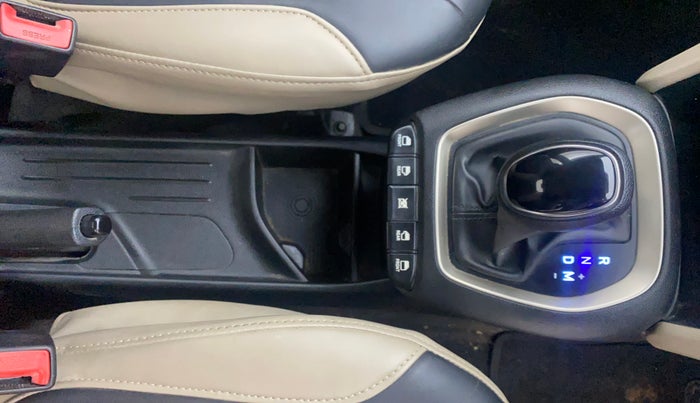 2020 Hyundai NEW SANTRO SPORTZ AMT, Petrol, Automatic, 28,103 km, Gear Lever