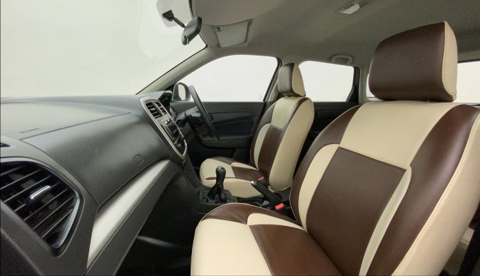 2016 Maruti Vitara Brezza VDI (O), Diesel, Manual, 58,038 km, Right Side Front Door Cabin