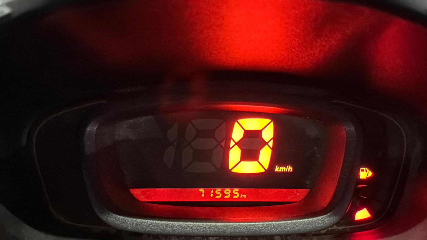 2016 Renault Kwid RXT 1.0, CNG, Manual, 71,565 km, Odometer Image