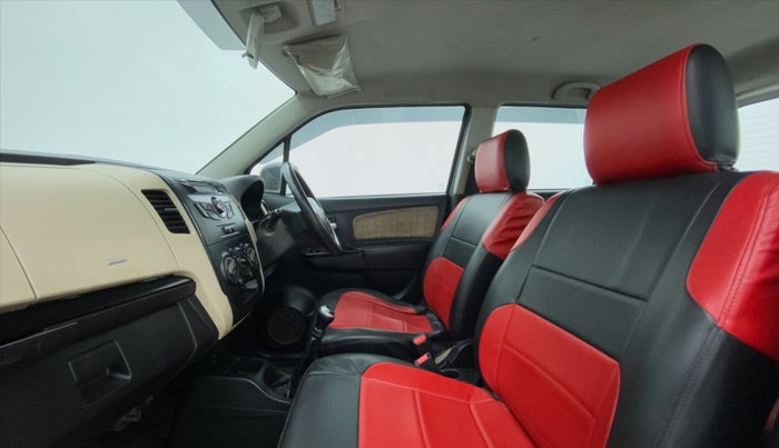 2017 Maruti Wagon R 1.0 VXI, Petrol, Manual, 28,855 km, Right Side Front Door Cabin