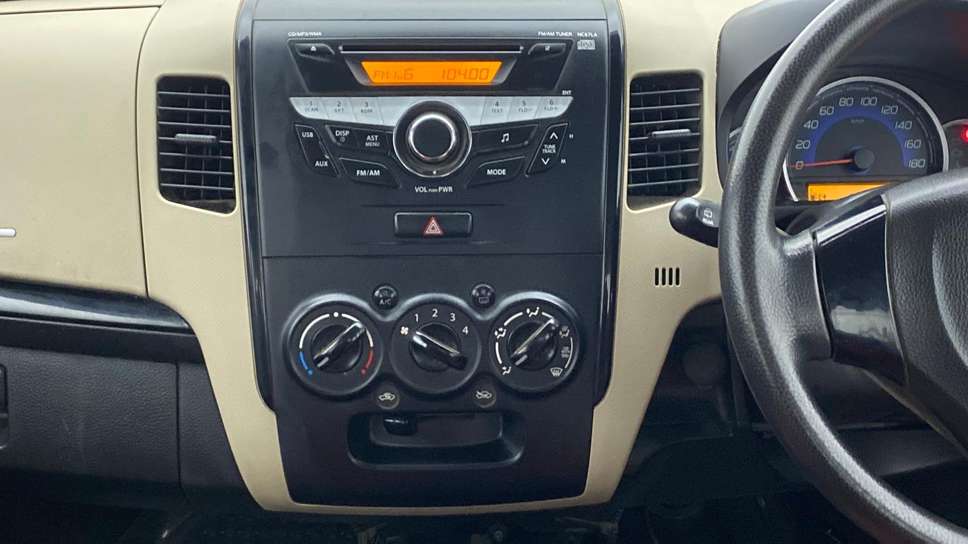 2017 Maruti Wagon R 1.0 VXI, Petrol, Manual, 28,855 km, Air Conditioner