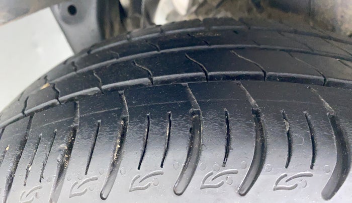 2020 Tata ALTROZ XZ 1.2, Petrol, Manual, 14,162 km, Left Rear Tyre Tread