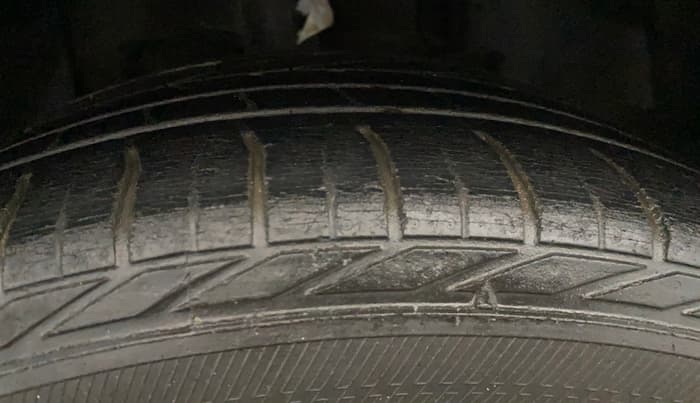 2019 Tata NEXON XZ PLUS PETROL, Petrol, Manual, 90,228 km, Right Front Tyre Tread