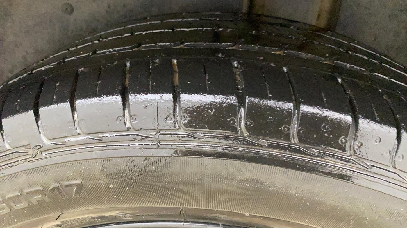 2020 MG HECTOR SHARP 1.5 DCT PETROL, Petrol, Automatic, 64,233 km, Left Rear Tyre Tread