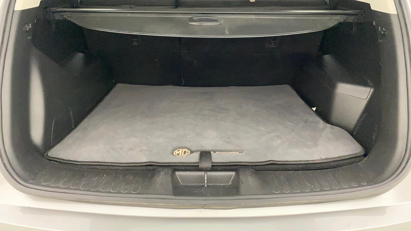 2020 MG HECTOR SHARP 1.5 DCT PETROL, Petrol, Automatic, 64,233 km, Boot Inside