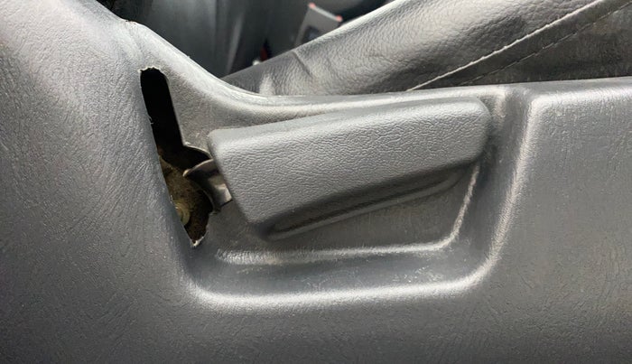 2017 Maruti Alto K10 VXI (O), Petrol, Manual, 82,289 km, Driver Side Adjustment Panel