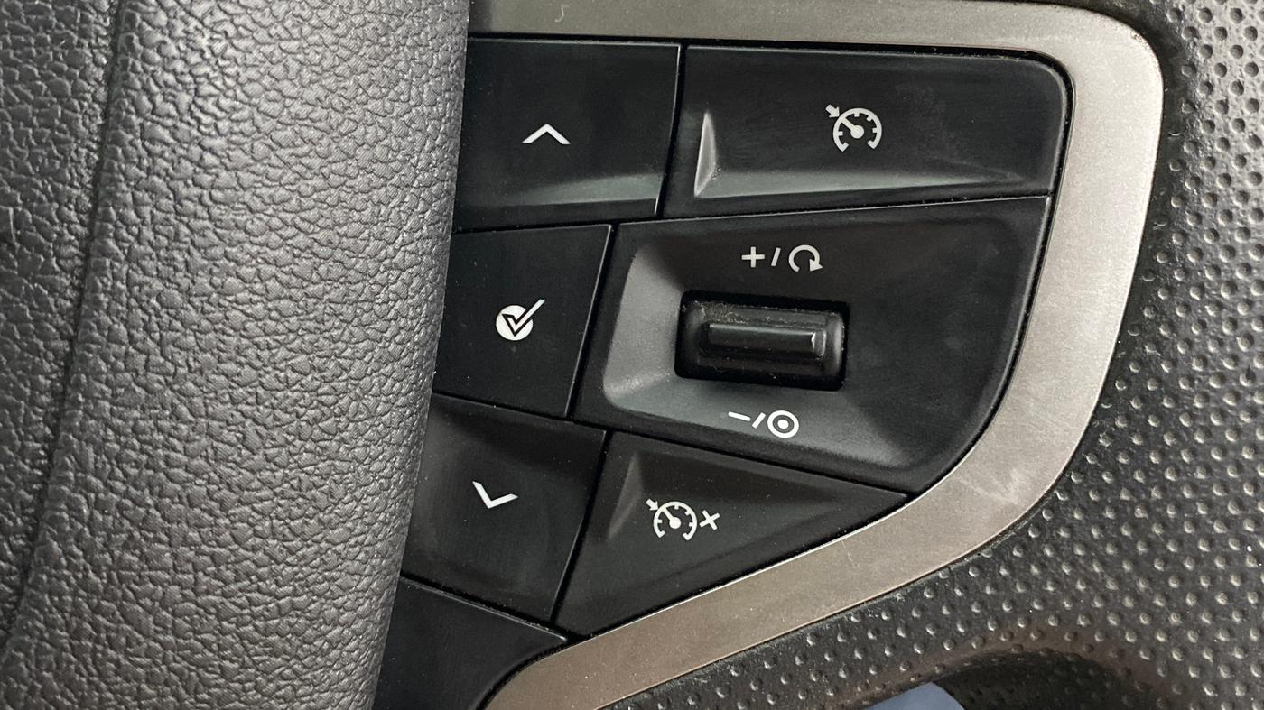 2021 Tata Safari XZA, Diesel, Automatic, 71,350 km, Adaptive Cruise Control