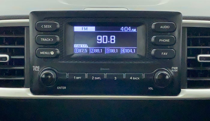 2020 Hyundai VENUE S 1.2, Petrol, Manual, 34,063 km, Infotainment System