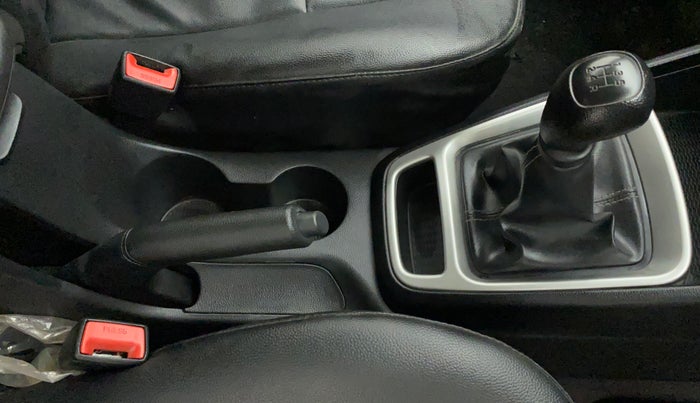 2020 Hyundai VENUE S 1.2, Petrol, Manual, 34,063 km, Gear Lever