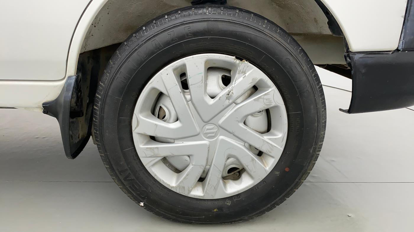2020 Maruti Eeco 5 STR CNG WITH AC PLUSHTR, CNG, Manual, 27,692 km, Right Front Wheel