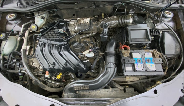 2017 Renault Duster RXL PETROL 104, Petrol, Manual, 33,494 km, Open Bonet