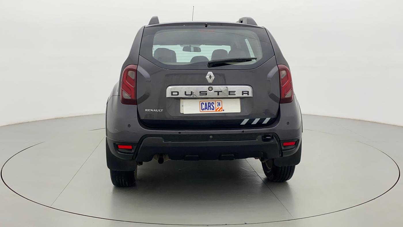 2017 Renault Duster RXL PETROL 104, Petrol, Manual, 33,494 km, Back/Rear