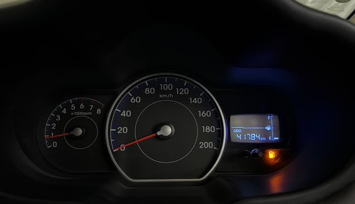 2015 Hyundai i10 SPORTZ 1.1, Petrol, Manual, 41,775 km, Odometer Image