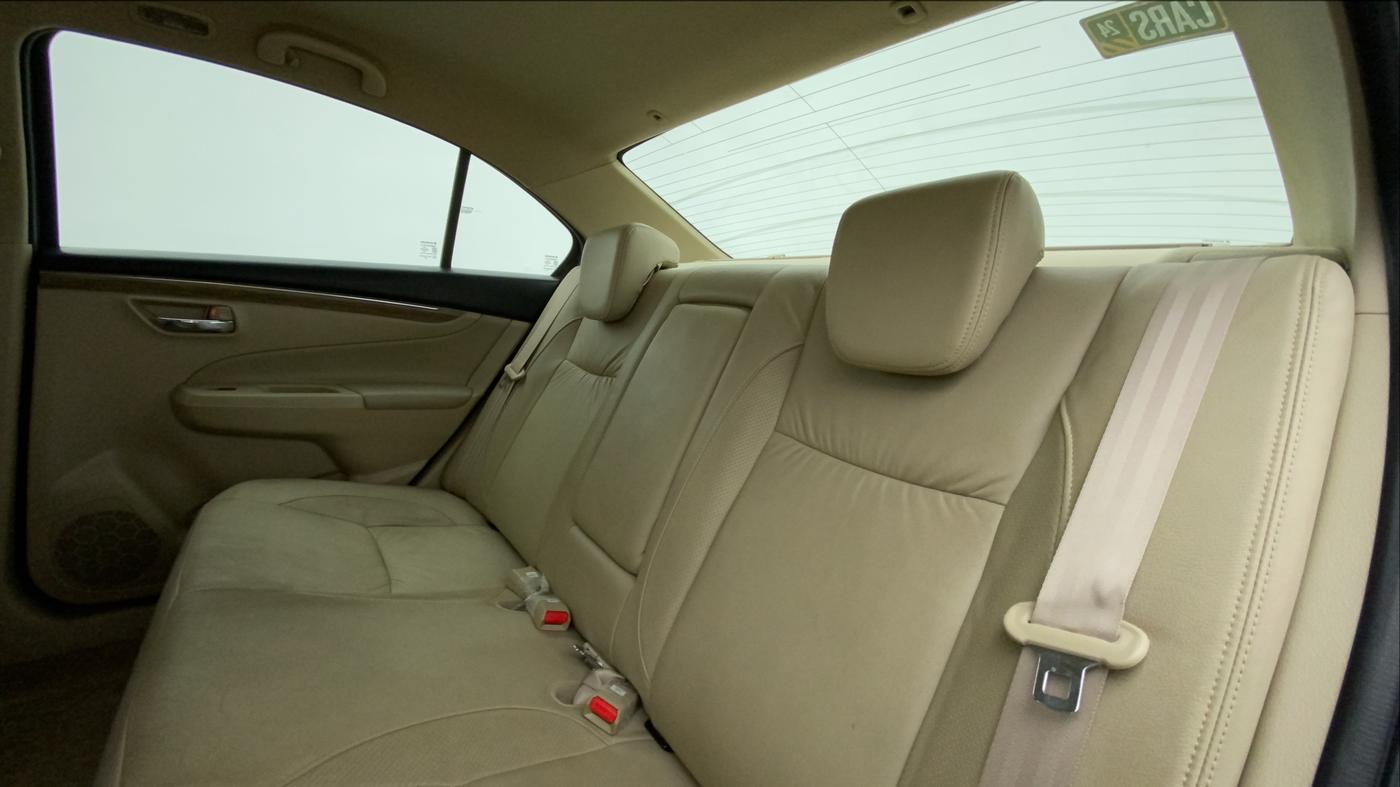 2018 Maruti Ciaz ALPHA 1.5 SHVS PETROL, Petrol, Manual, 27,958 km, Right Side Rear Door Cabin
