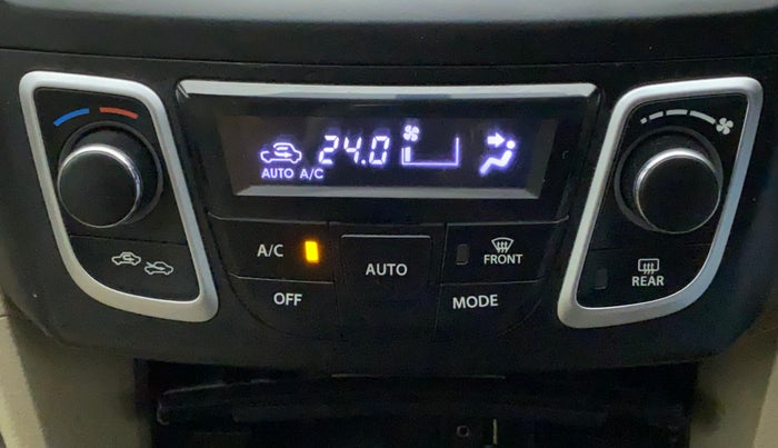2018 Maruti Ciaz ALPHA 1.5 SHVS PETROL, Petrol, Manual, 27,958 km, Automatic Climate Control