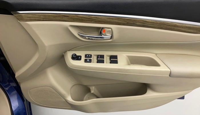 2018 Maruti Ciaz ALPHA 1.5 SHVS PETROL, Petrol, Manual, 27,958 km, Driver Side Door Panels Control