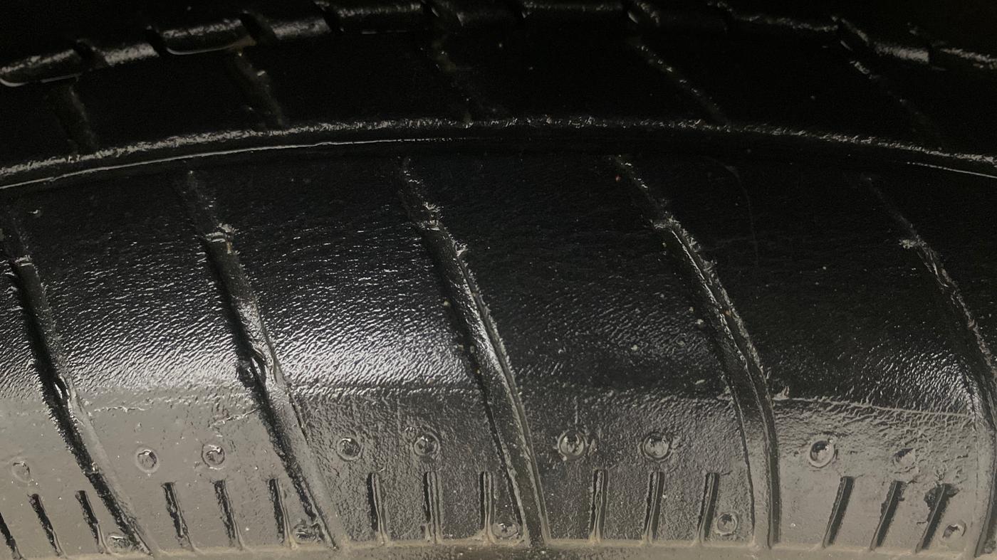 2017 Maruti Celerio VXI AMT, Petrol, Automatic, 18,916 km, Left Front Tyre Tread