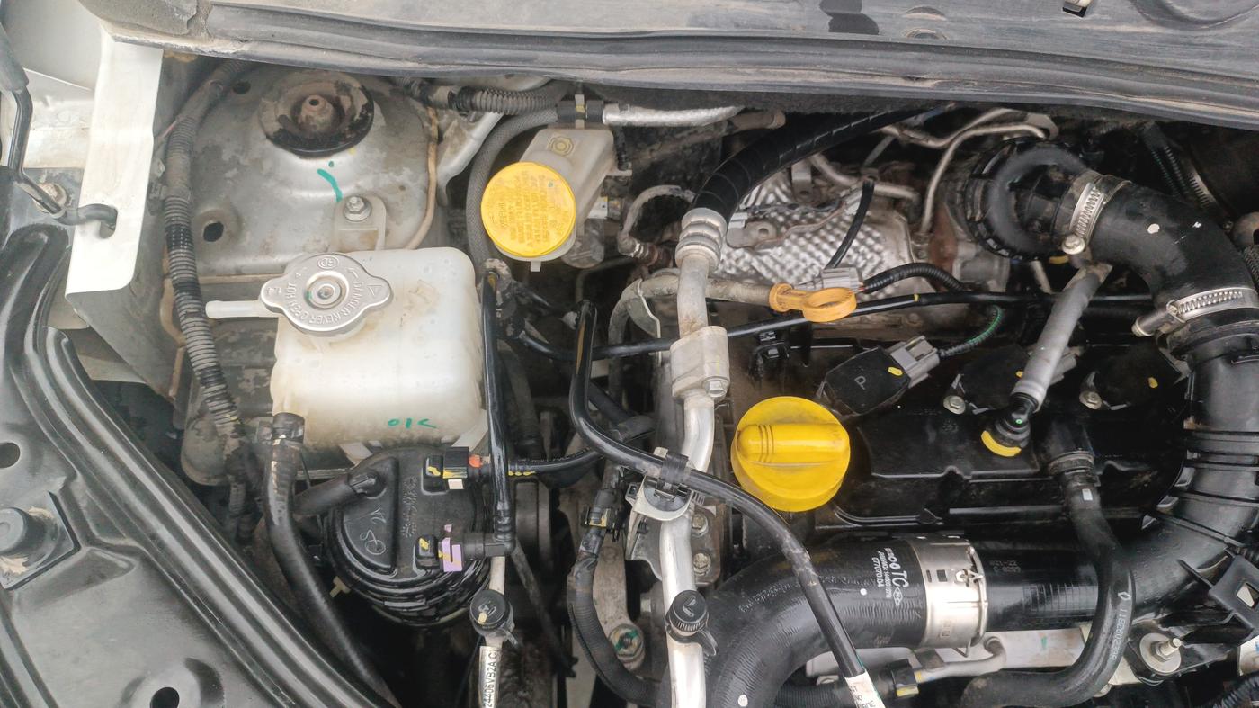 2022 Nissan MAGNITE XV PREMIUM TURBO (O), Petrol, Manual, 18,578 km, Engine View - Right