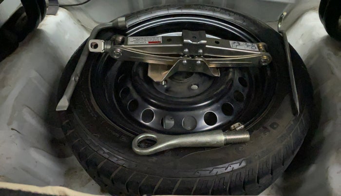 2020 Maruti S PRESSO VXI CNG, CNG, Manual, 53,587 km, Spare Tyre