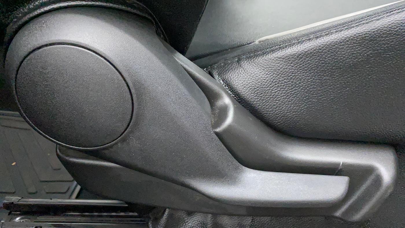 2021 Maruti IGNIS DELTA 1.2 AMT, Petrol, Automatic, 7,635 km, Driver Side Adjustment Panel
