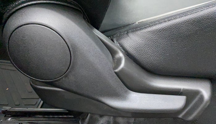 2021 Maruti IGNIS DELTA 1.2 AMT, Petrol, Automatic, 7,635 km, Driver Side Adjustment Panel