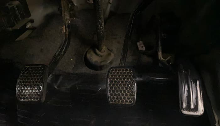 2017 Maruti Eeco 5 STR WITH A/C+HTR, Petrol, Manual, 23,945 km, Pedals