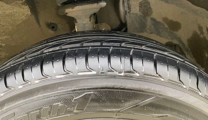 2019 Maruti New Wagon-R LXI CNG 1.0, CNG, Manual, 44,266 km, Right Front Tyre Tread