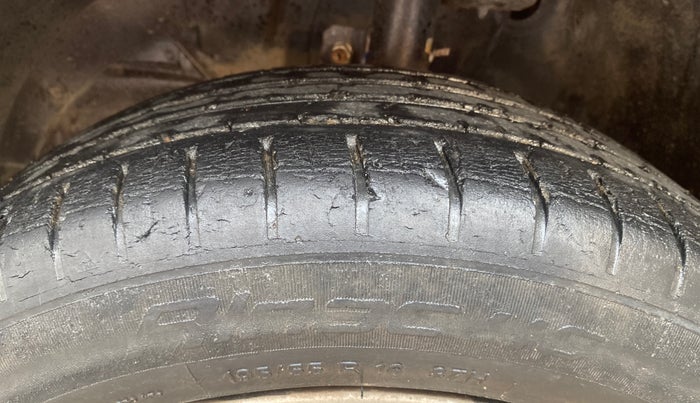 2017 Maruti Baleno ALPHA DIESEL 1.3, Diesel, Manual, 56,347 km, Left Front Tyre Tread