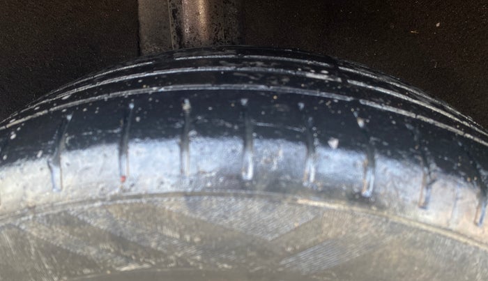 2017 Maruti Baleno ALPHA DIESEL 1.3, Diesel, Manual, 56,347 km, Right Rear Tyre Tread