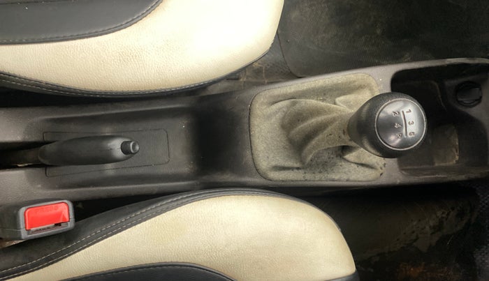 2018 Hyundai Eon MAGNA +, Petrol, Manual, 18,460 km, Gear Lever