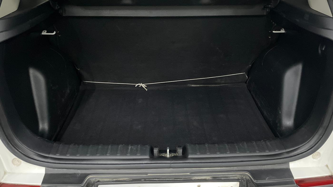 2022 KIA SONET HTK PLUS 1.5, Diesel, Manual, 76,142 km, Boot Inside