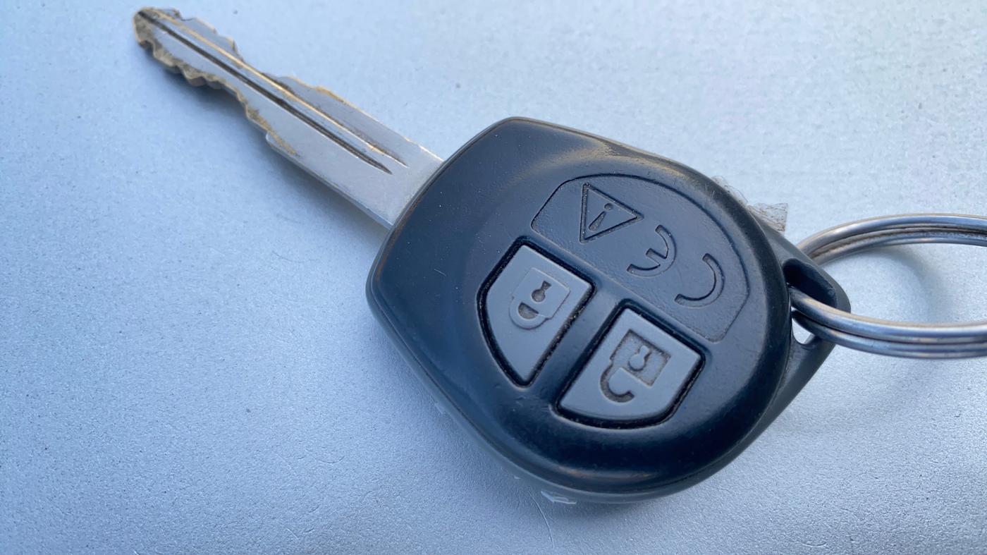 2018 Maruti Swift VXI, Petrol, Manual, 72,115 km, Key Close Up