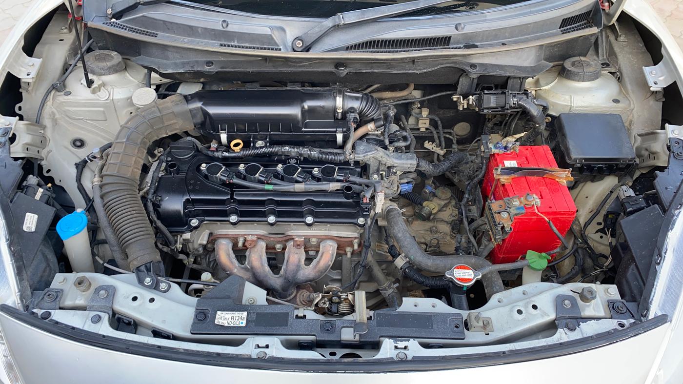 2018 Maruti Swift VXI, Petrol, Manual, 72,115 km, Engine View