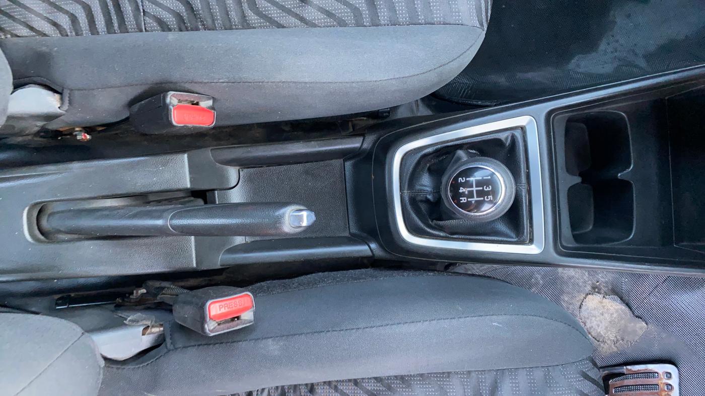 2018 Maruti Swift VXI, Petrol, Manual, 72,115 km, Gear Lever
