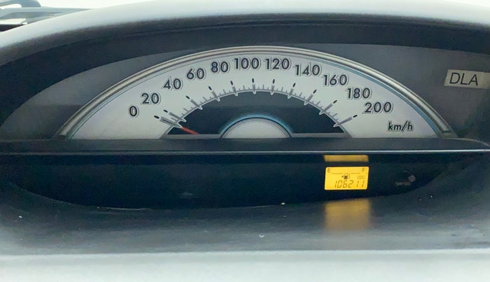 2013 Toyota Etios Liva GD, Diesel, Manual, 1,06,211 km, Odometer Image