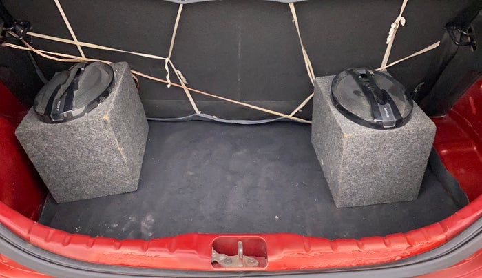 2014 Hyundai Eon ERA +, Petrol, Manual, 77,864 km, Boot Inside