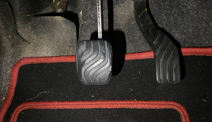 2019 Renault Kwid CLIMBER 1.0 AMT (O), Petrol, Automatic, 41,954 km, Pedals