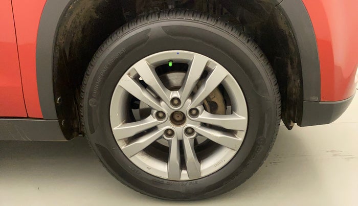 2016 Maruti Vitara Brezza ZDI PLUS DUAL TONE, Diesel, Manual, 99,679 km, Right Front Wheel