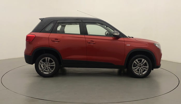 2016 Maruti Vitara Brezza ZDI PLUS DUAL TONE, Diesel, Manual, 99,679 km, Right Side