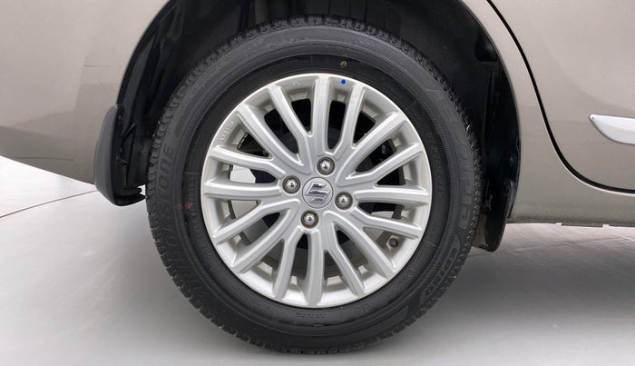 2021 Maruti Dzire ZXI, Petrol, Manual, 12,154 km, Right Rear Wheel