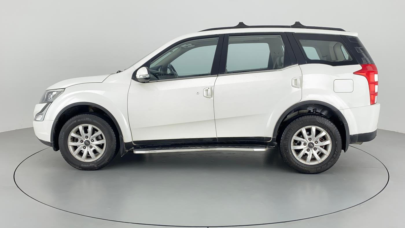 2015 Mahindra XUV500 W10, Diesel, Manual, 45,883 km, Left Side
