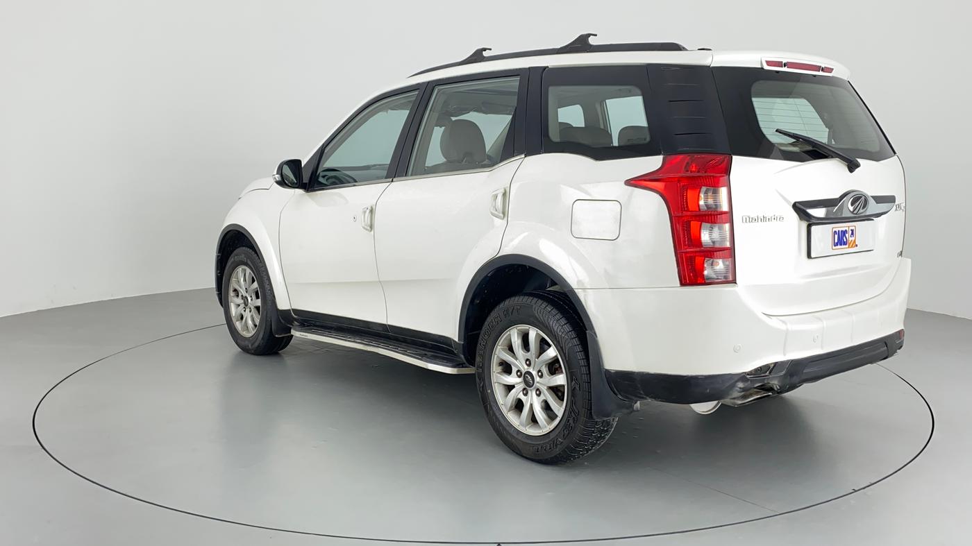 2015 Mahindra XUV500 W10, Diesel, Manual, 45,883 km, Left Back Diagonal