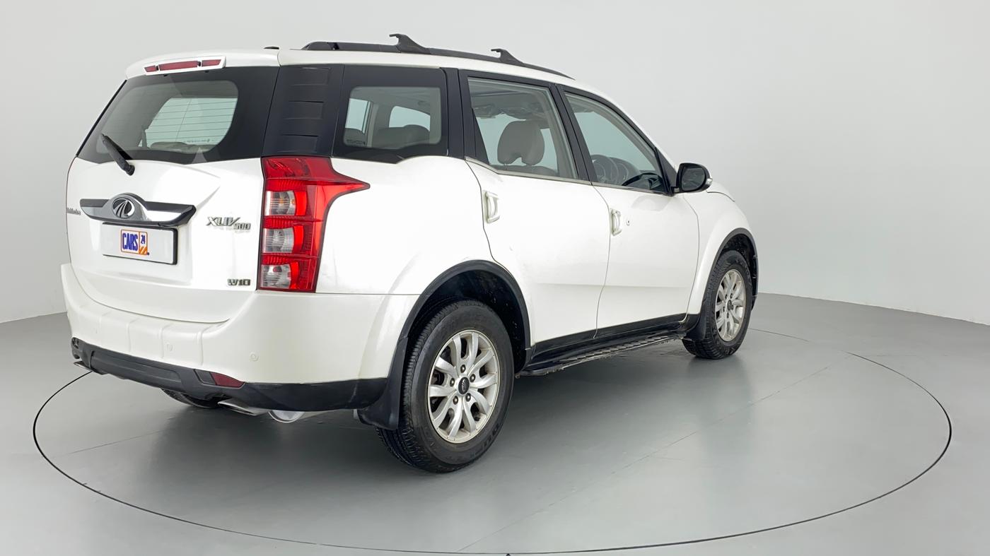 2015 Mahindra XUV500 W10, Diesel, Manual, 45,883 km, Right Back Diagonal