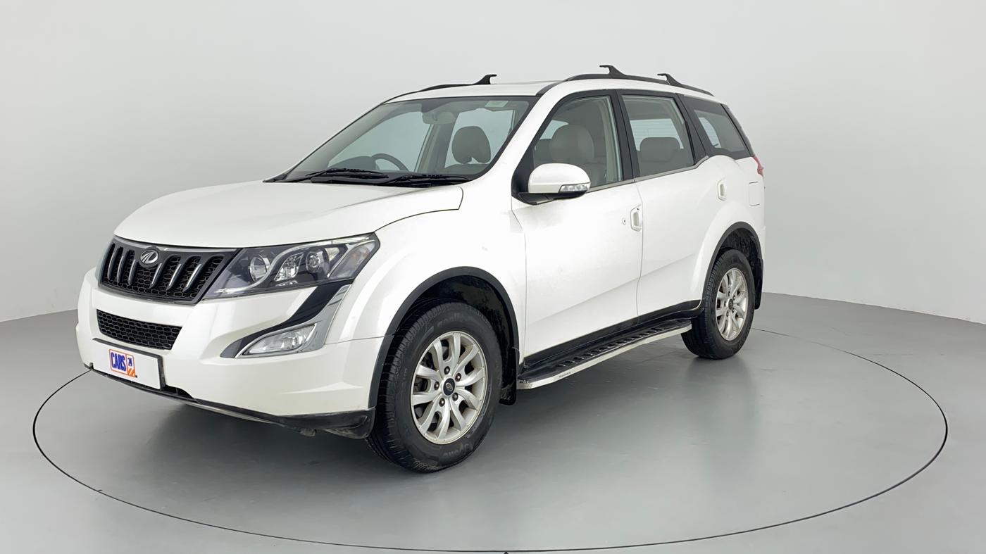 2015 Mahindra XUV500 W10, Diesel, Manual, 45,883 km, Left Front Diagonal