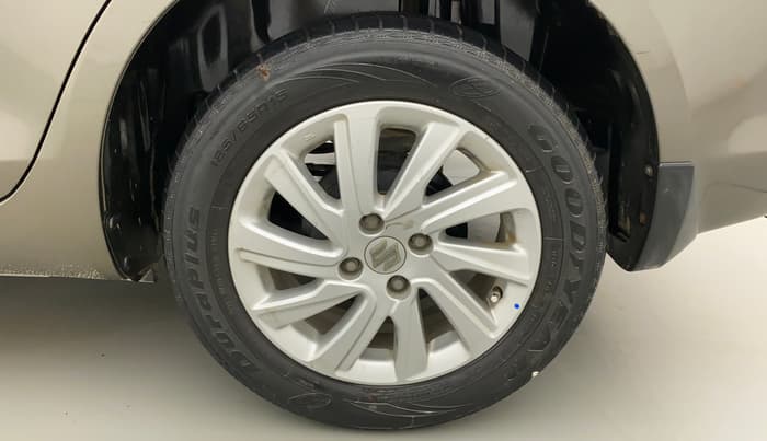 2016 Maruti Swift Dzire ZXI, Petrol, Manual, 55,099 km, Left Rear Wheel