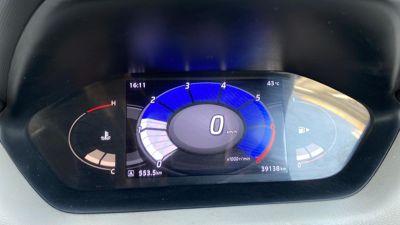 2021 Nissan MAGNITE XV MT, Petrol, Manual, 39,138 km, Odometer Image
